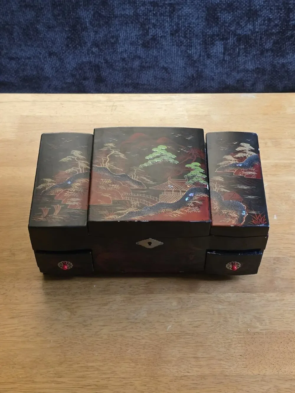 Vintage Japanese Jewelry Music Box Hand Painted Gold Pagoda Mt. Fuji RARE 1950s
